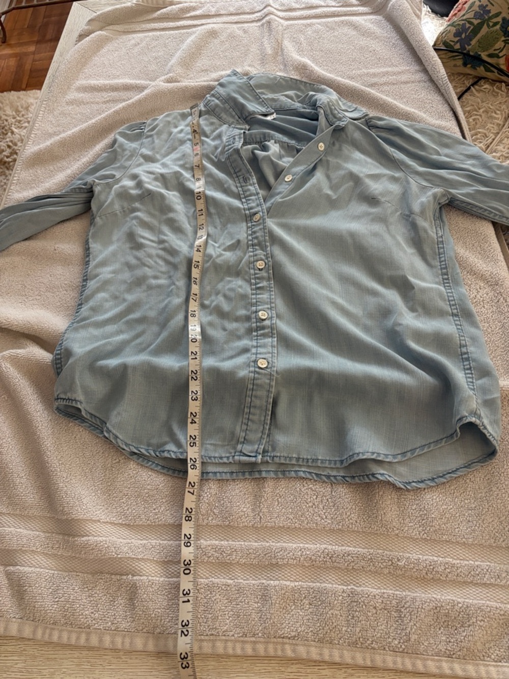 FRAME Denim Light Blue Chambray Button-Front shirt w/ puff sleeves from Neiman’s - Picture 7 of 11